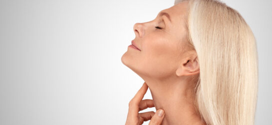 טיפולים לא פולשניים להידוק ומיצוק העור: מהפכה בטיפולי אנטי-אייג'ינג